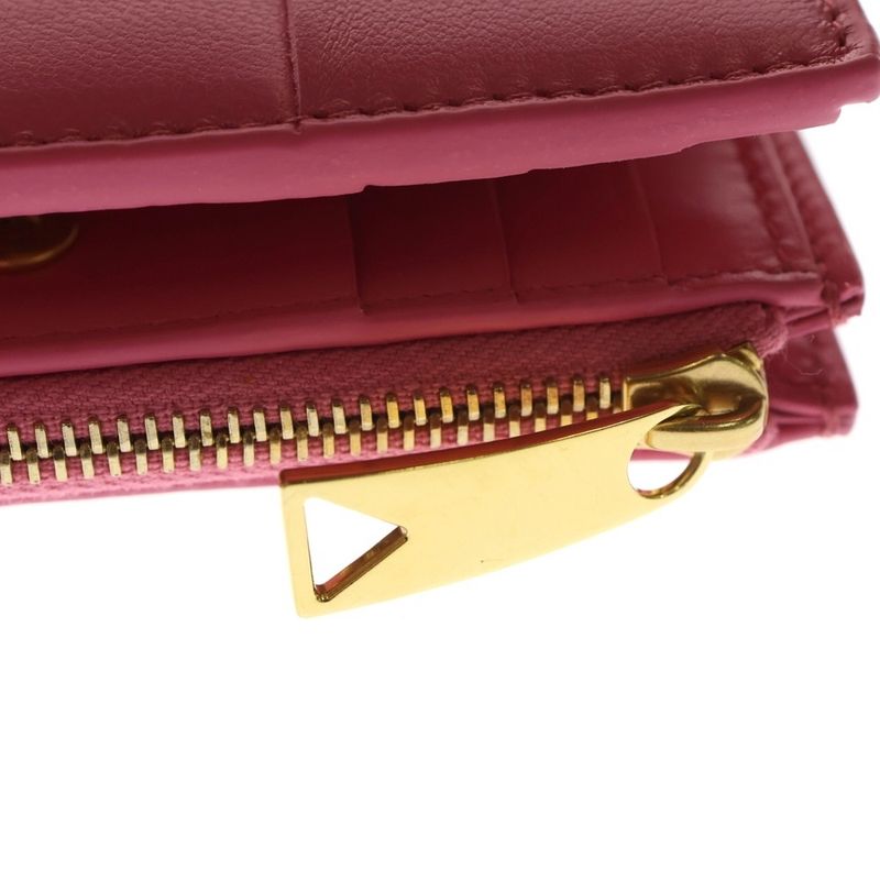 Bottega Veneta Maxi Intrecciato Bifold Wallet Compact Wallet Coin Case Pink