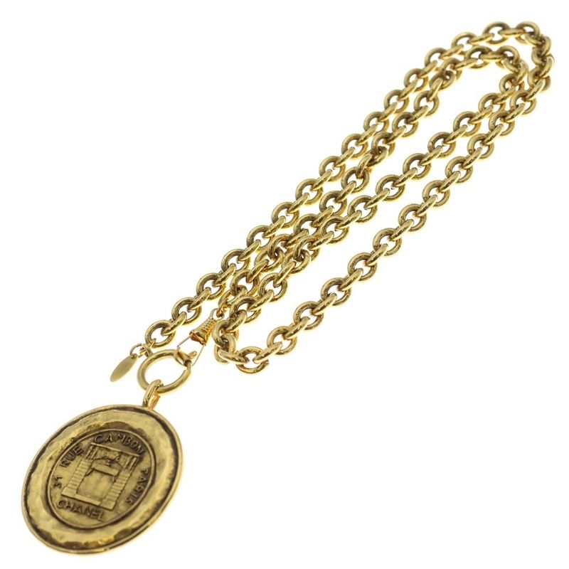 Chanel 31 Rue Cambon Necklace Pendant Chain Gold
