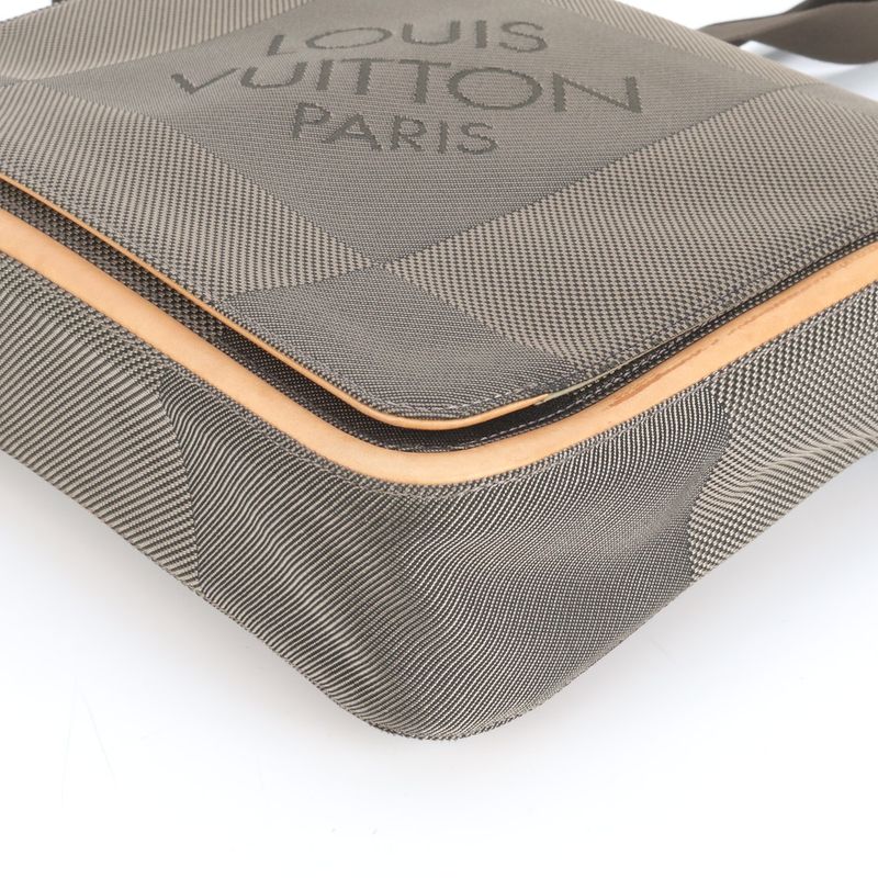 Louis Vuitton Damier Jean Mess Ager Tail M93030 Shoulder Bag Crossbody Messenger
