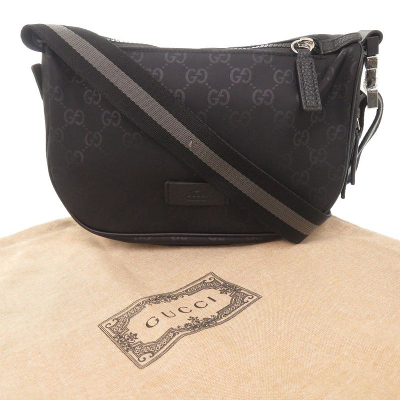 Gucci GG Nylon Black Shoulder Bag Black 0637 Gucci