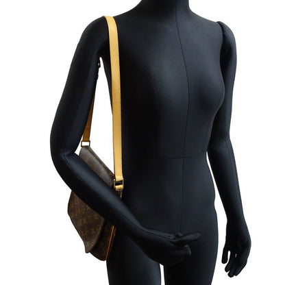Louis Vuitton Shoulder Bag