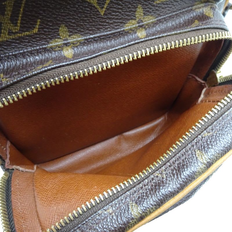 Louis Vuitton Shoulder Bag