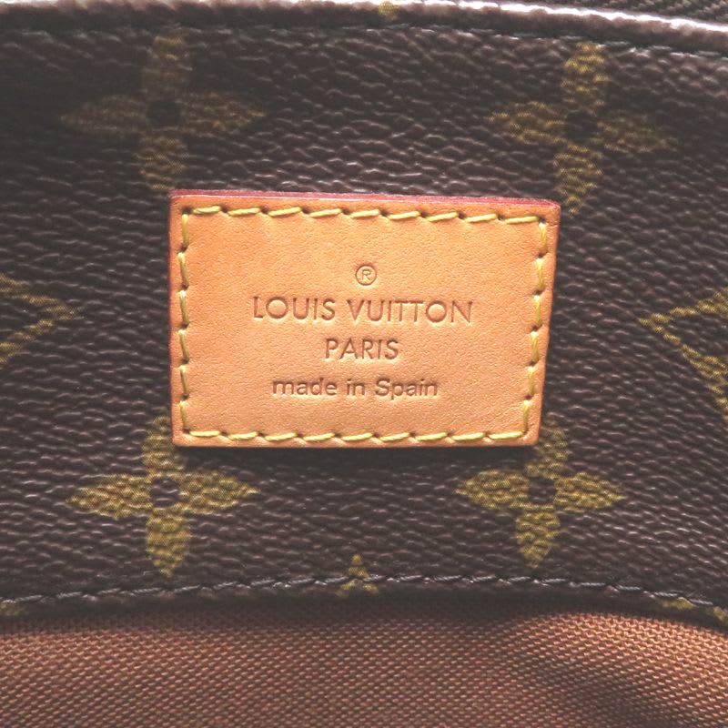 Louis Vuitton Shoulder Bag
