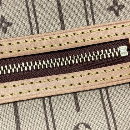 Louis Vuitton Tote Bag Monogram Neverfull GM M40157