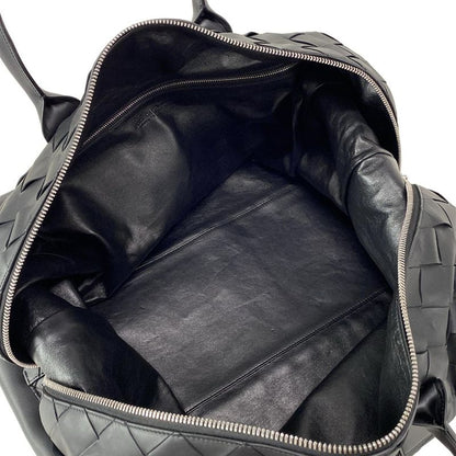 Bottega Veneta Boston Bag Maxi Intrecciato Black Main Item No Lock Leather