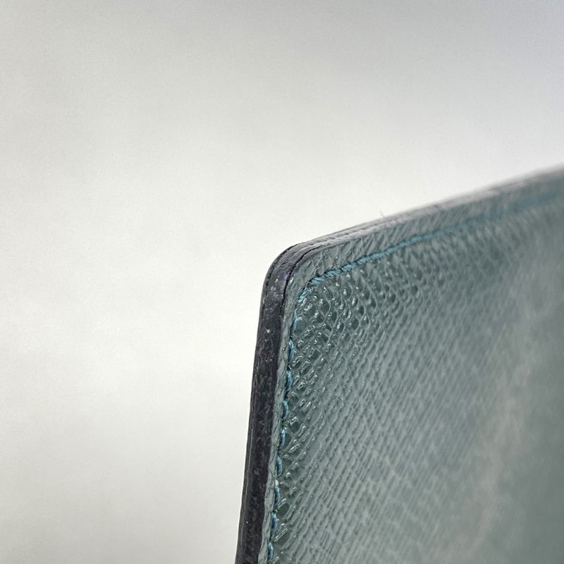 Louis Vuitton Floppy Disk Case Taiga M30344 Epi Sea Men's