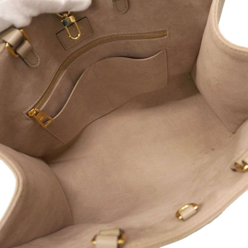 Louis Vuitton Tote Bag Monogram ・empreinte Bicolor on the Go MM M45494 Tourtrail