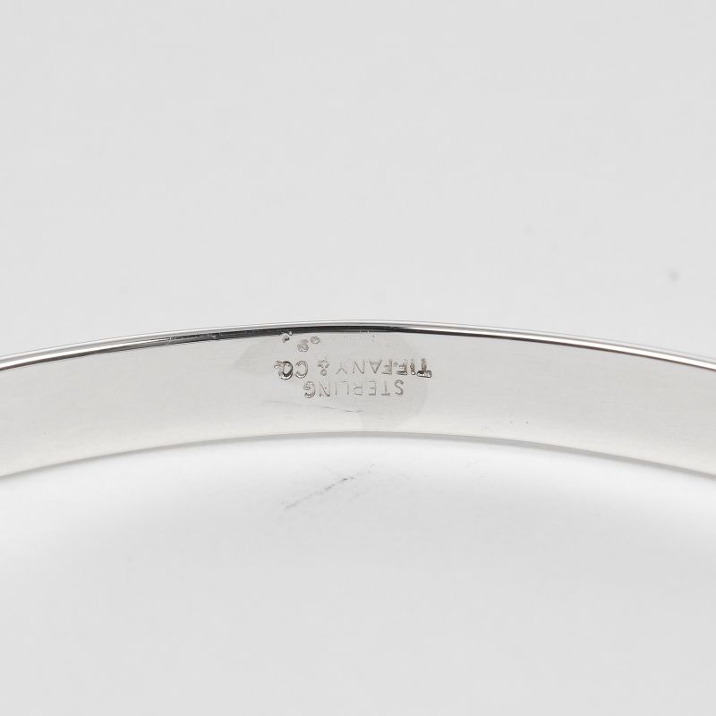 Tiffany & Co Knife Edge Inner Circumference Approx 24cm (9.45in)