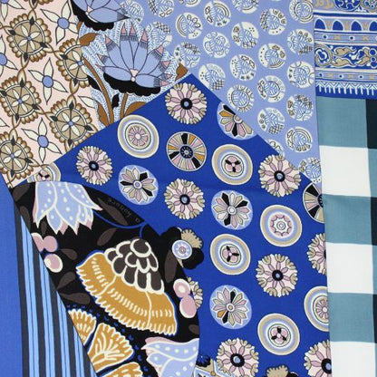 Hermes Carre 90 L'art du Sarasa Sarah Art Scarf All Over Pattern Silk Blue An22