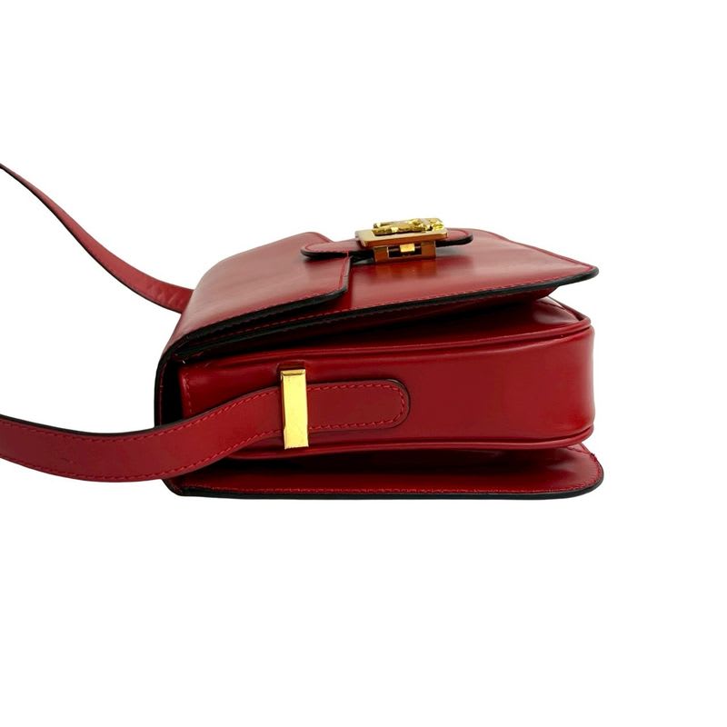 Celine Vintage Carriage Hardware Calf Leather Shoulder Bag