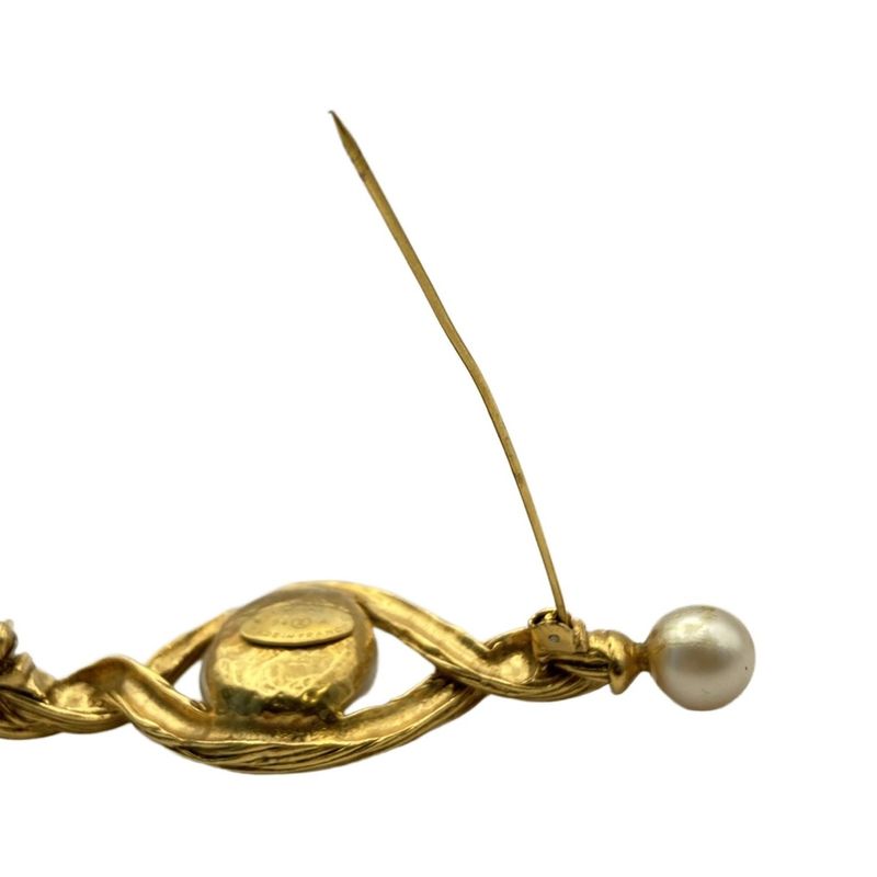 Chanel Brooch - Gold X Ivory