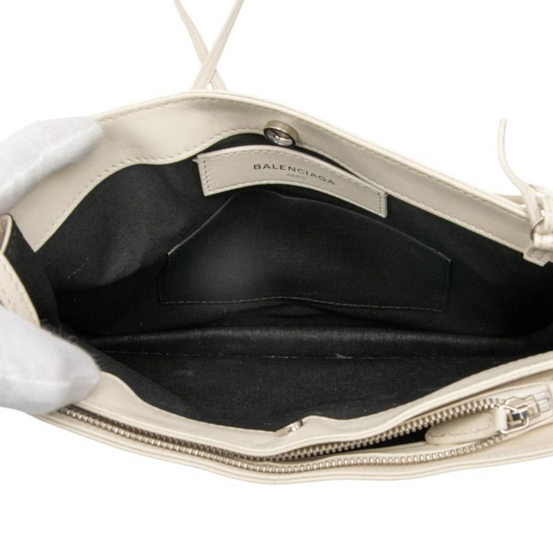 Balenciaga Navy Pochette Crossbody Shoulder Bag 339937 White Leather Women's