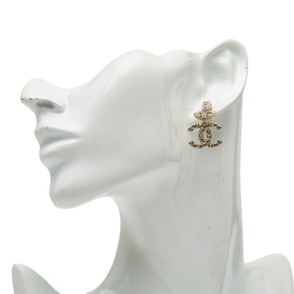 Chanel Vintage Logo Here Mark Rhinestone One Ear Only Gold Plated Ladies Chanel