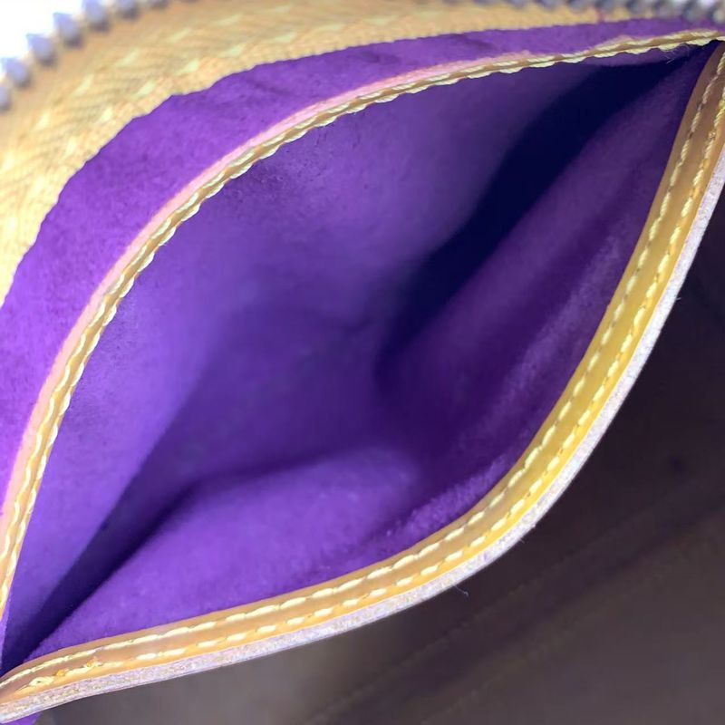 Louis Vuitton Speedy 25 Epi Tassili Yellow Leather Yellow Handbag Gold M43019