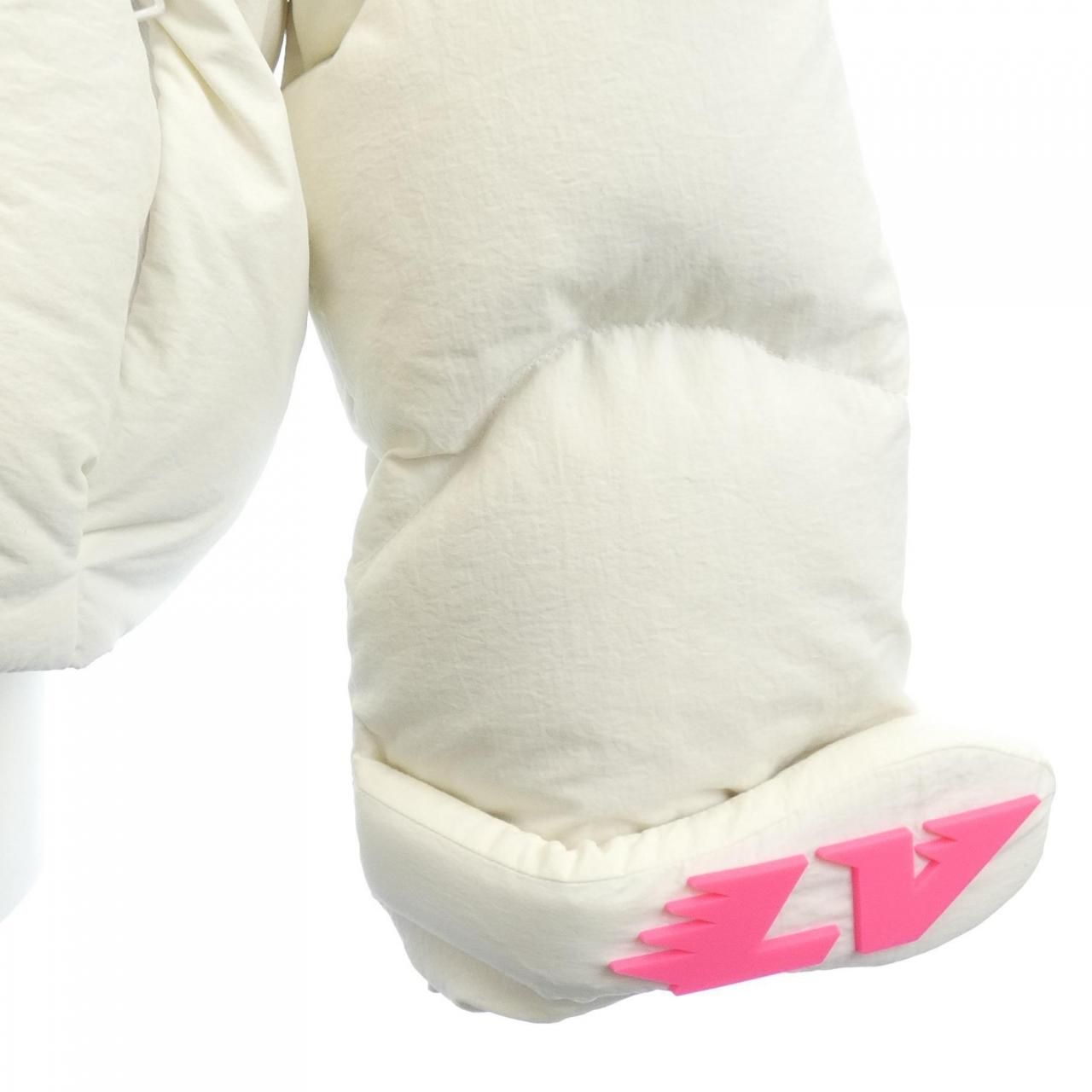 Louis Vuitton Crop Drave Puffer Hmb91el20 Down Jacket