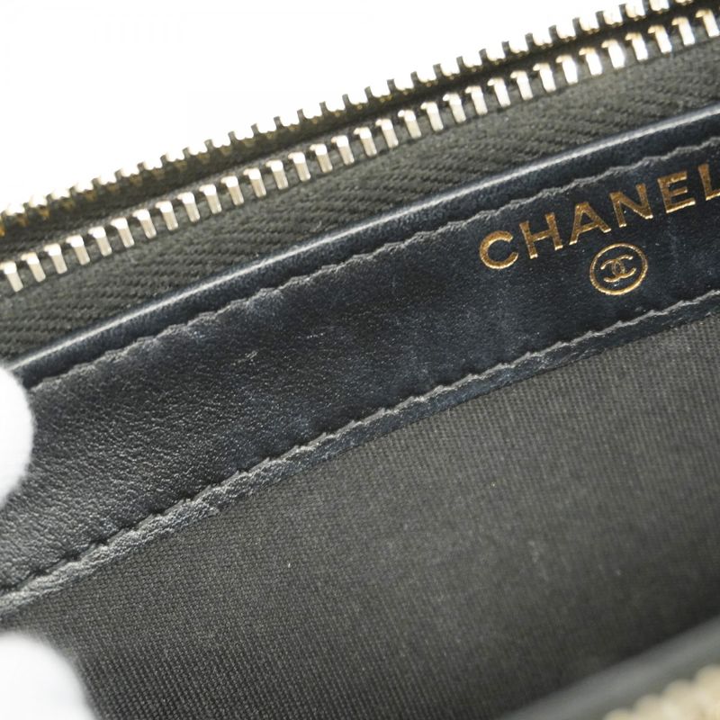 Chanel Shoulder Wallet CC Filigree Caviar Skin Black Gold Hardware Women's