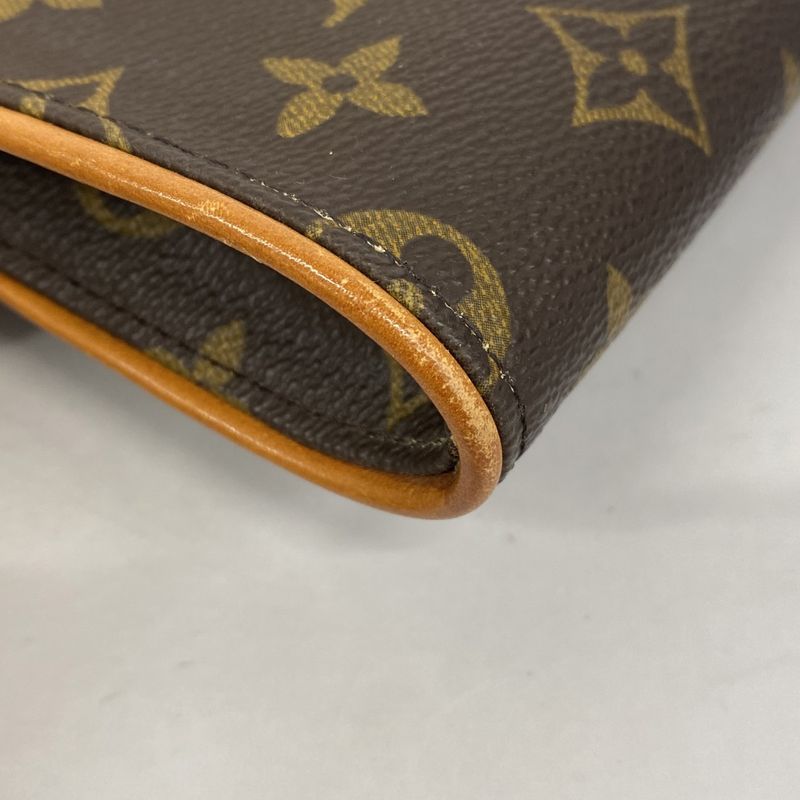 Louis Vuitton Shoulder Bag Monogram Pochette Twin GM M51852 Brown Ladies