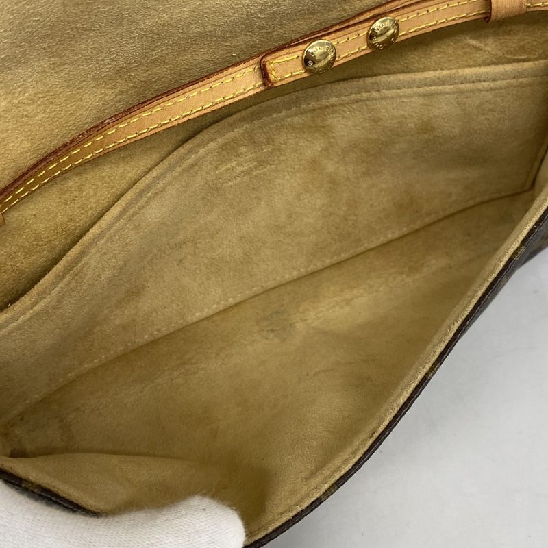 Louis Vuitton Shoulder Bag Monogram Pochette Twin GM M51852 Brown Ladies