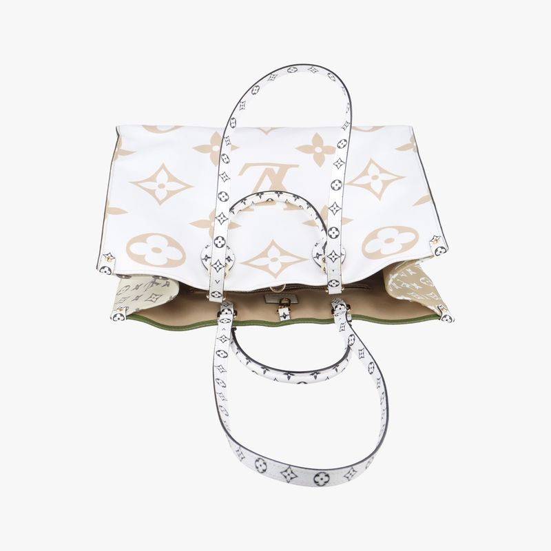 LOUIS VUITTON On the Go GM Cles Mu x Green x Multicolor Monogram Giant M44571