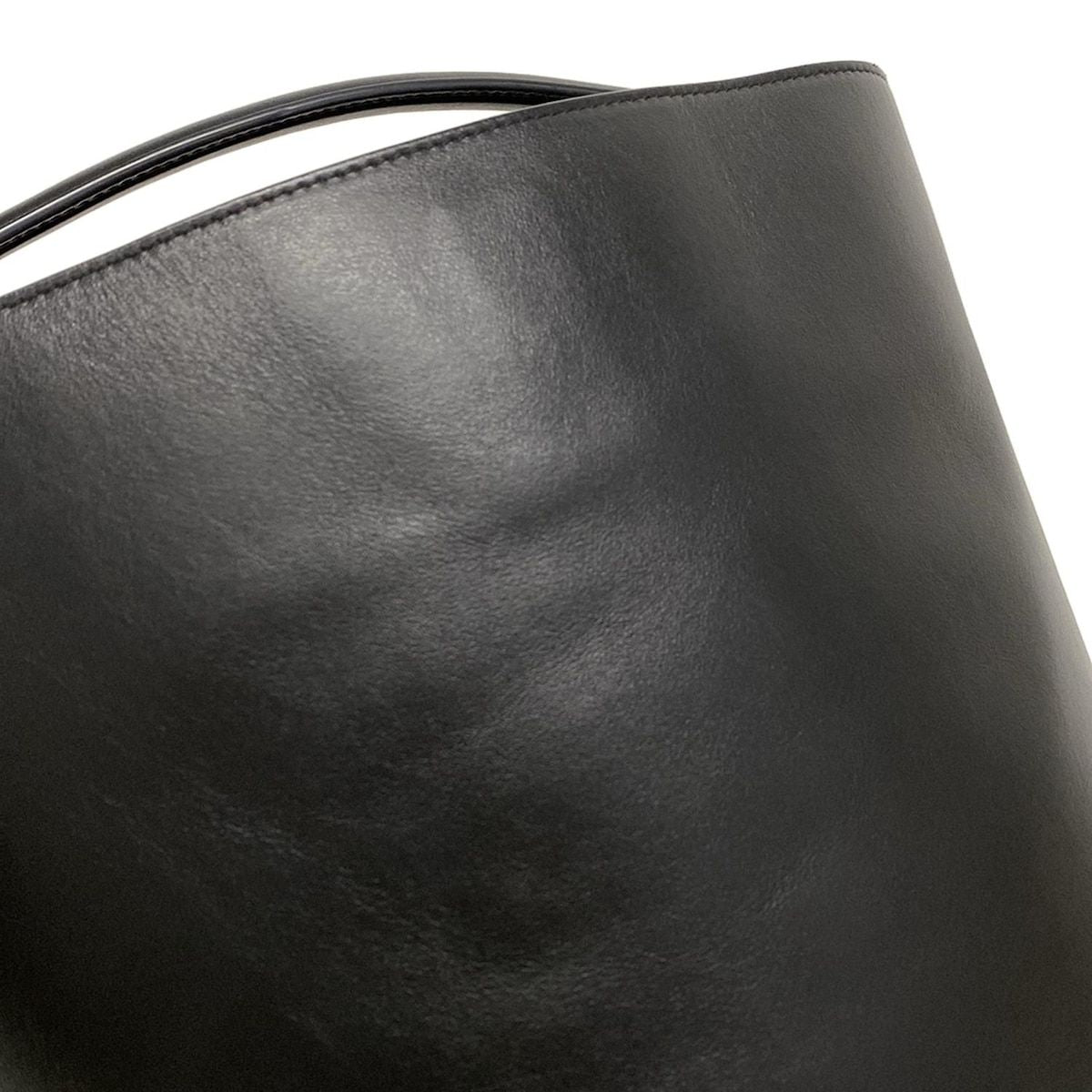 Celine Handbag 16 Bucket Bag Black