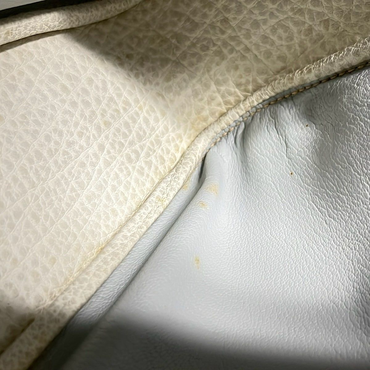 Hermes Shoulder Bag Christine White Silver Hardware