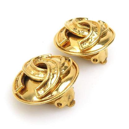 CHANEL Earring here mark