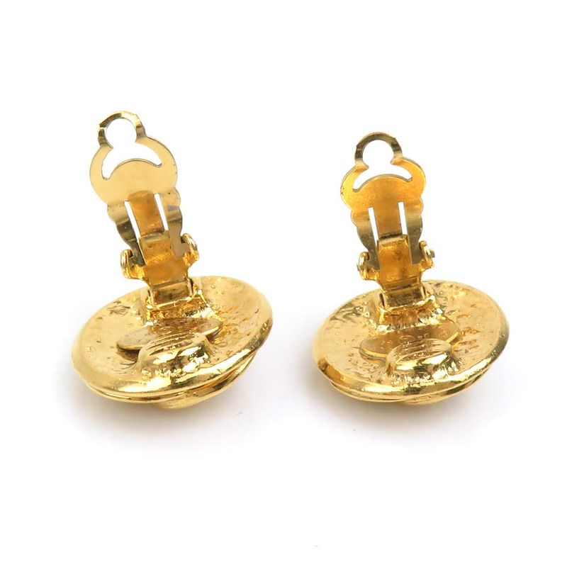 CHANEL Earring here mark