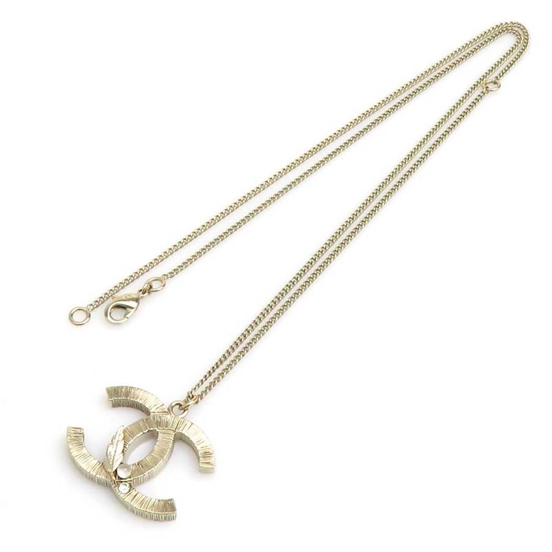 CHANEL Necklace here mark