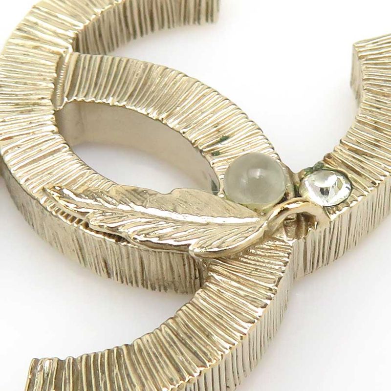 CHANEL Necklace here mark