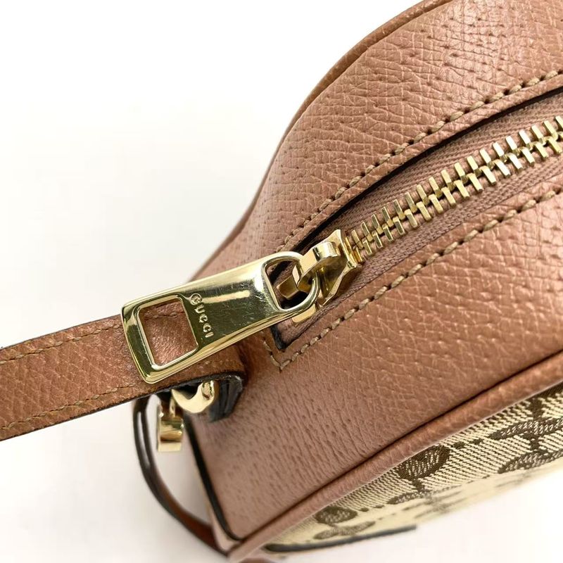 Gucci GG Canvas Leather and Canvas Beige Shoulder Bag Gold 387360