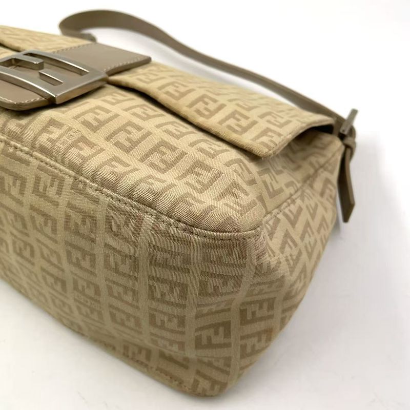 Fendi Zucchino Mamma Bucket Canvas Light Beige One Shoulder Bag Silver 8br001