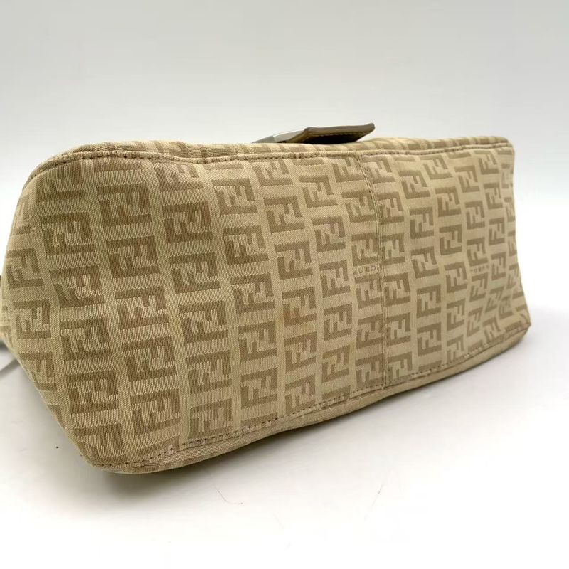 Fendi Zucchino Mamma Bucket Canvas Light Beige One Shoulder Bag Silver 8br001