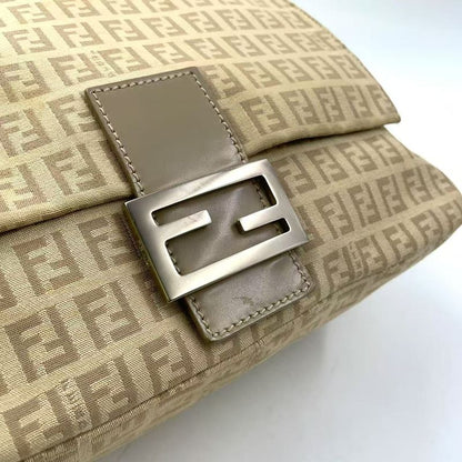 Fendi Zucchino Mamma Bucket Canvas Light Beige One Shoulder Bag Silver 8br001