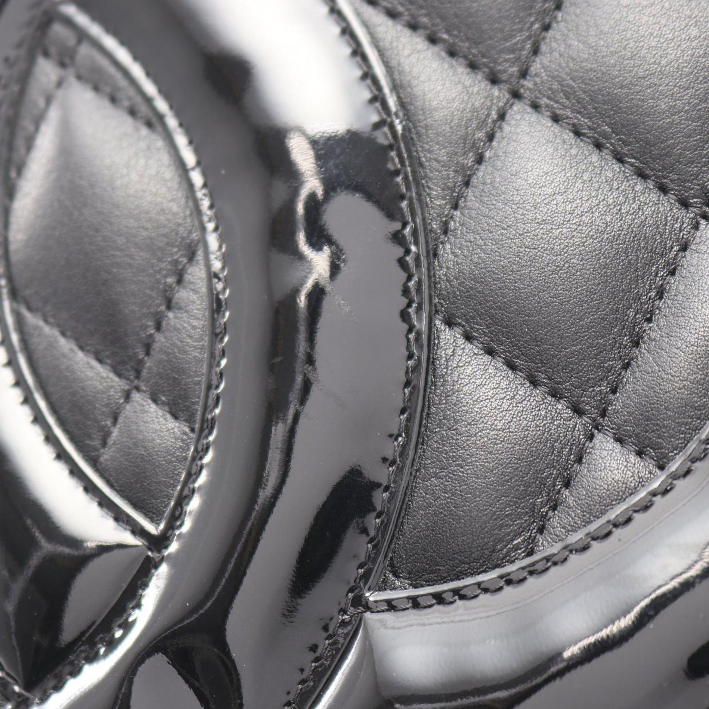 Chanel Tote Bag Cambon Line Medium Black/black Enamel Leather Cambon Medium