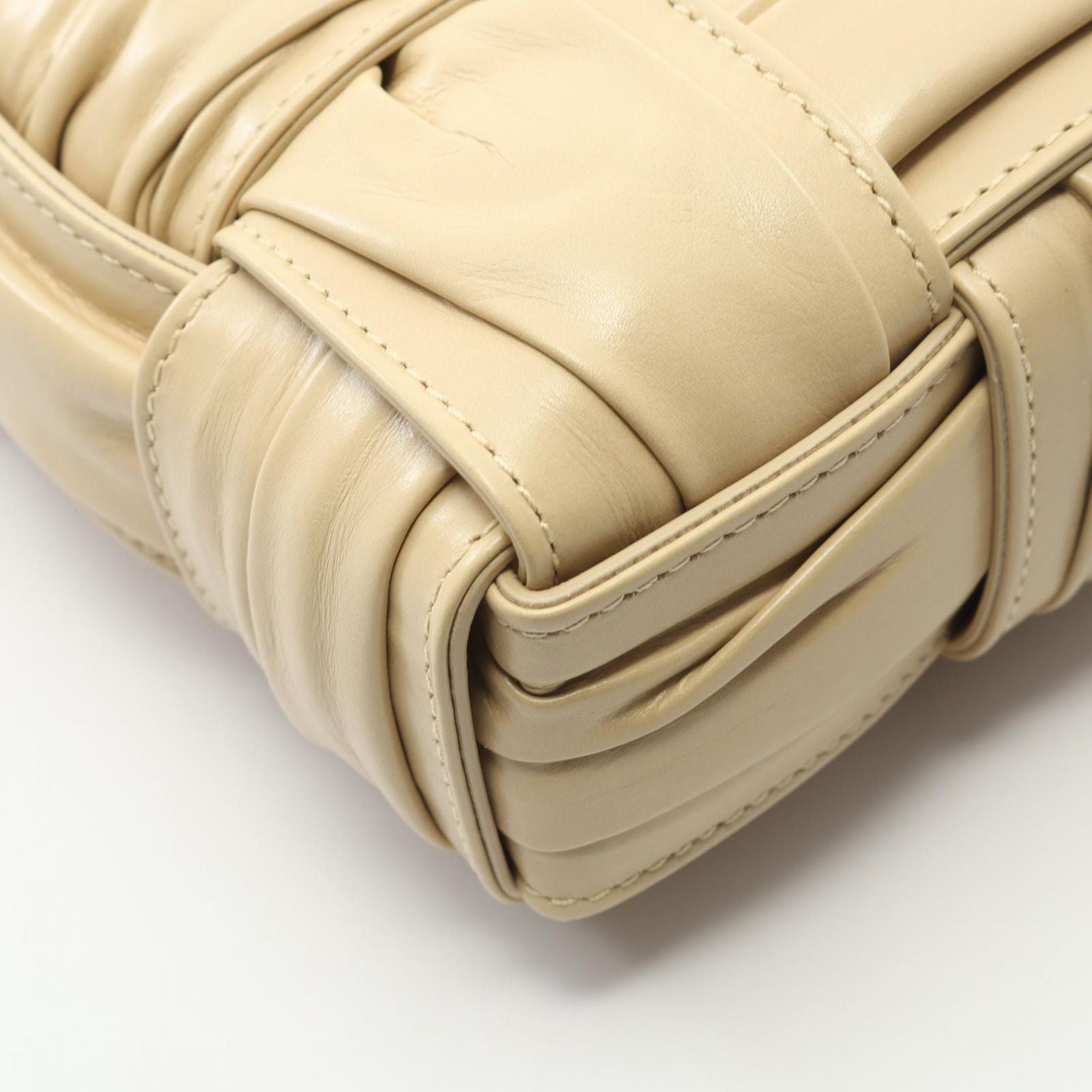 Bottega Veneta Bottega Veneta Shoulder Bag Cassette 717089 Beige Leather