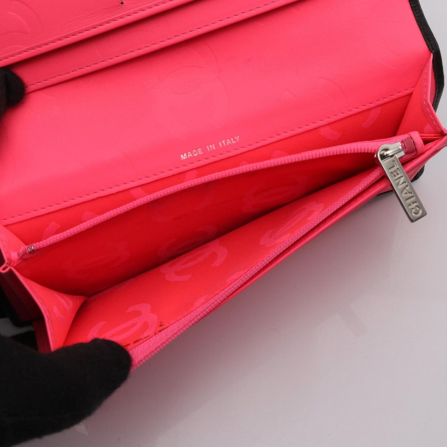 Chanel Bifold Long Wallet Cambon Line Black/Black Enamel Leather Patent Leather