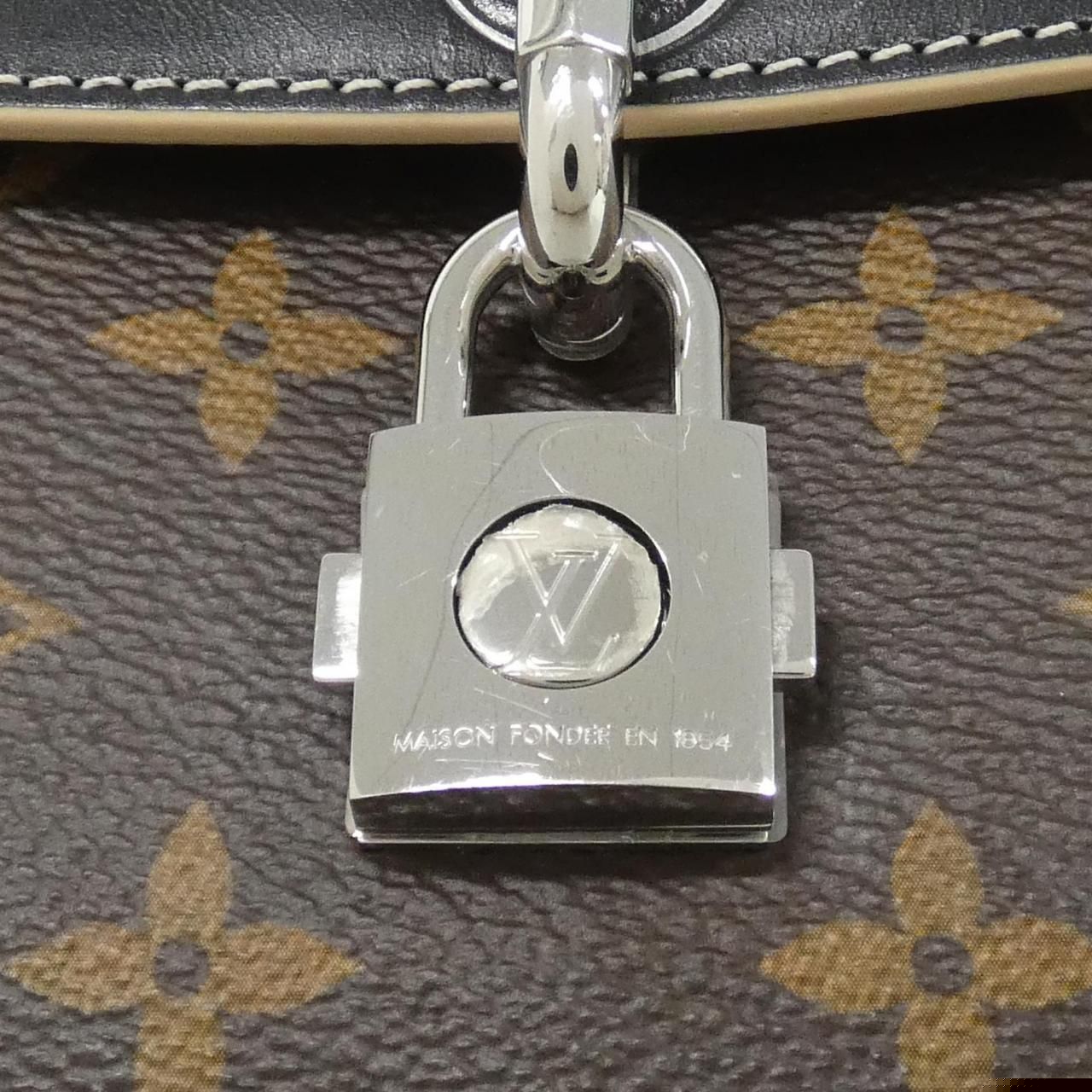 Louis Vuitton Monogram Chain It Pm M44115 Bag