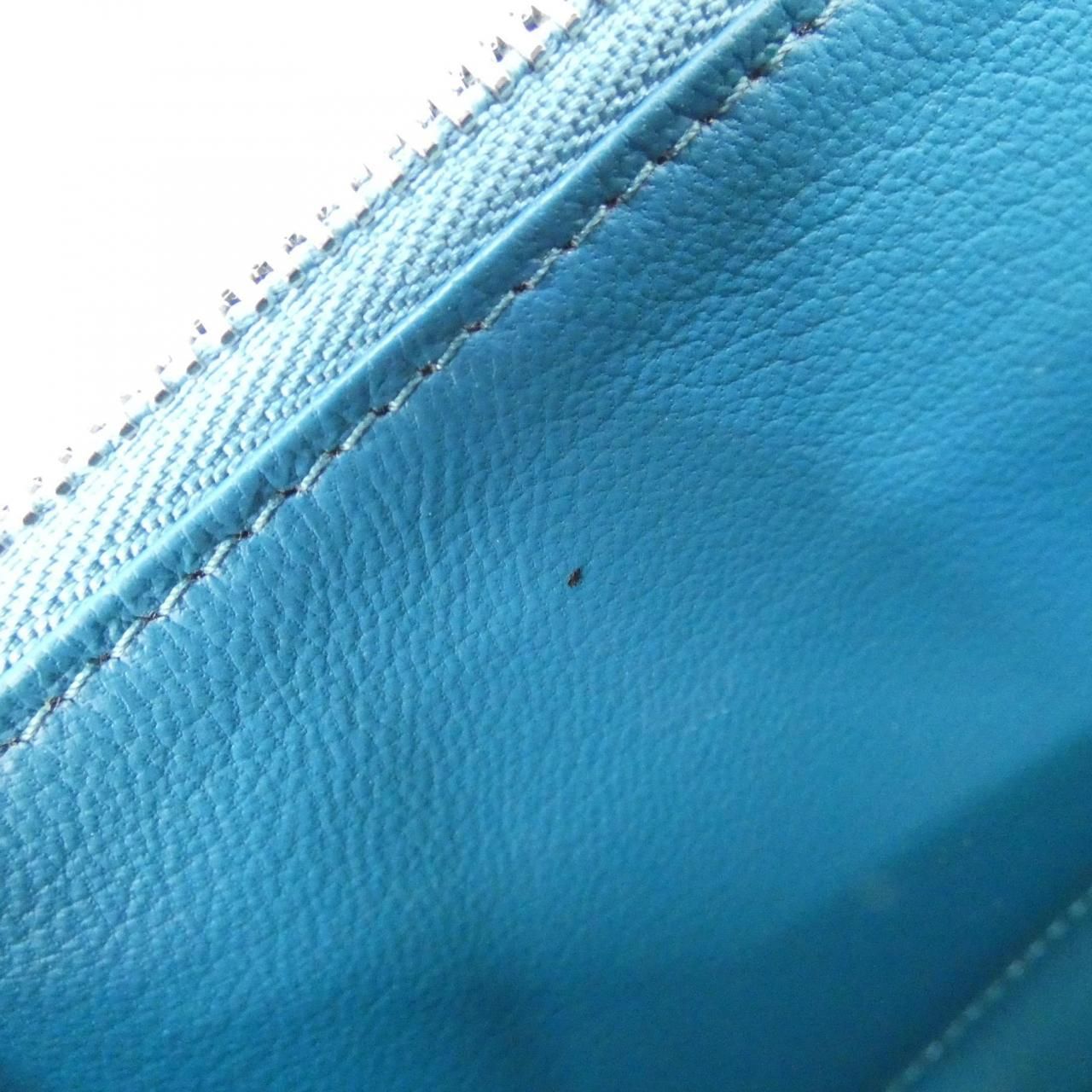 Louis Vuitton Exotic Leather Zippy Wallet N81277 Wallet