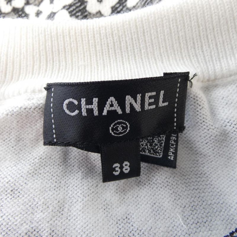 Chanel Look23 P77924k11270 T-shirt