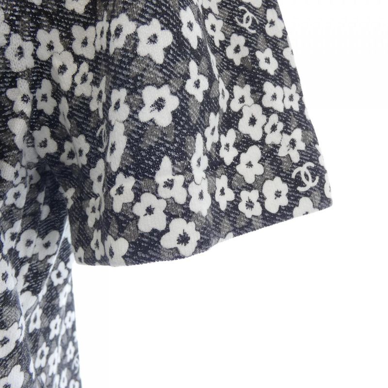 Chanel Look23 P77924k11270 T-shirt