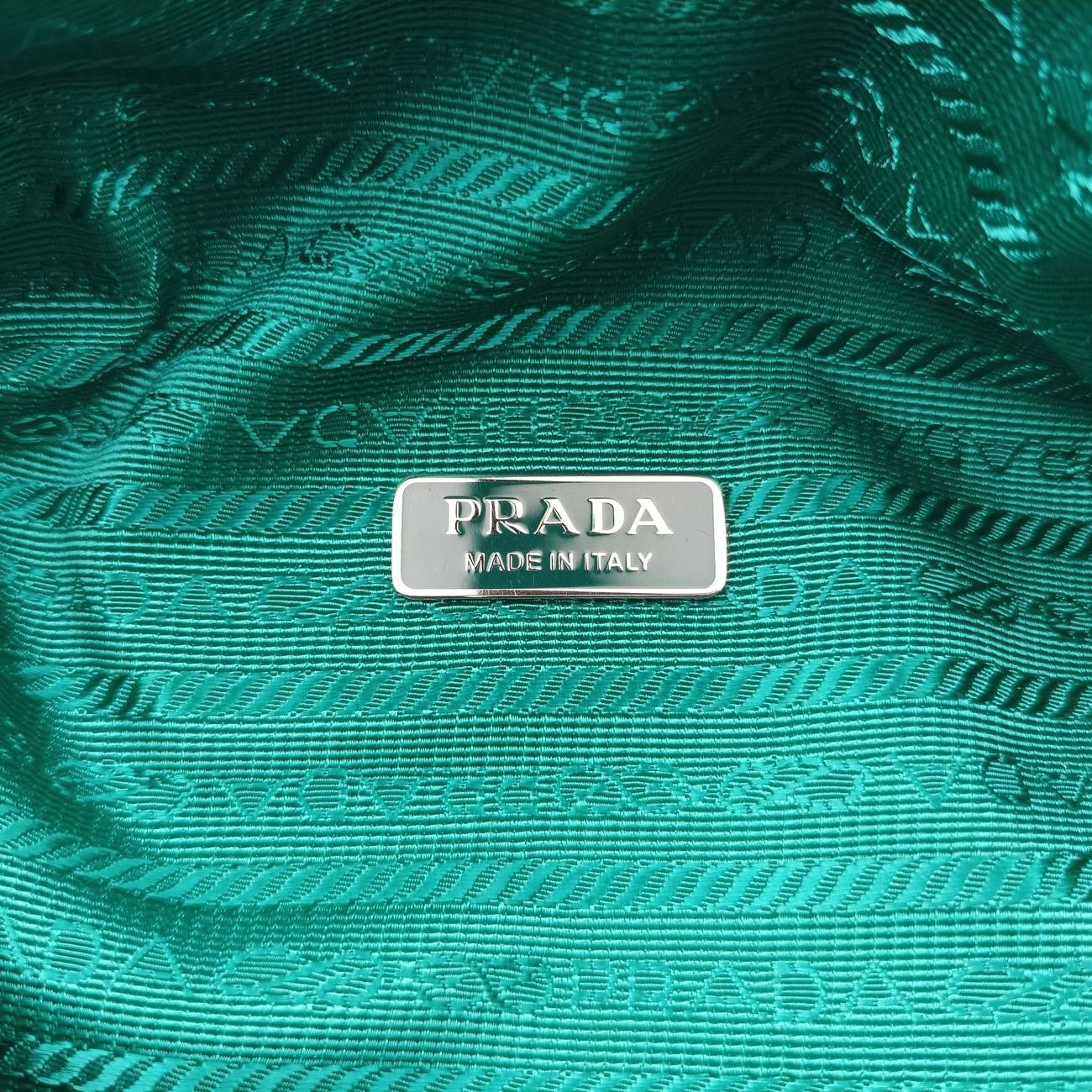 Prada Padded Nappa Triangle Green Leather 1ba315 7/D
