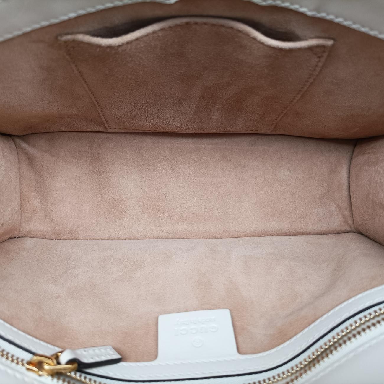 Gucci Sylvie Ivory X Navy X Red Leather 421882