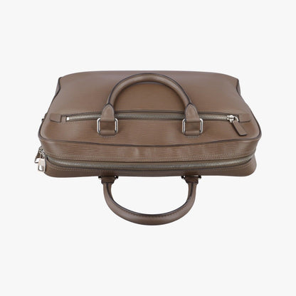 Louis Vuittonigor Taupe Taiga M54017