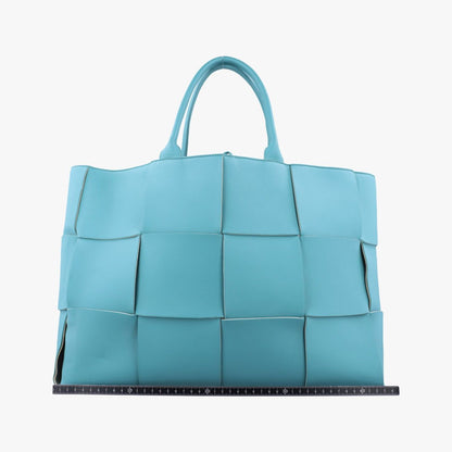 Bottega Venetathe Arco Tote Blue Lambskin