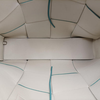 Bottega Venetathe Arco Tote Blue Lambskin