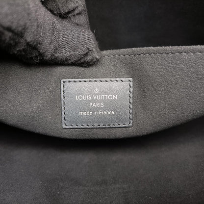 Louis Vuittonpochette Jules Gm Noir Epi M67754