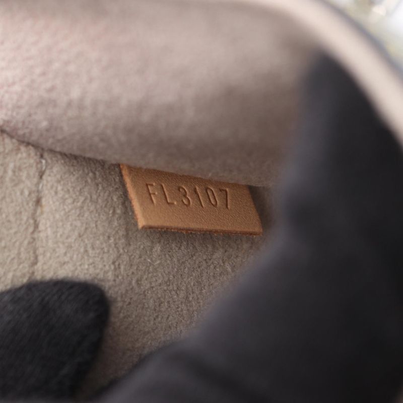 Louis Vuitton Shoulder Bag Twist MM M51065 Denim Light Leather Twist MM Women's