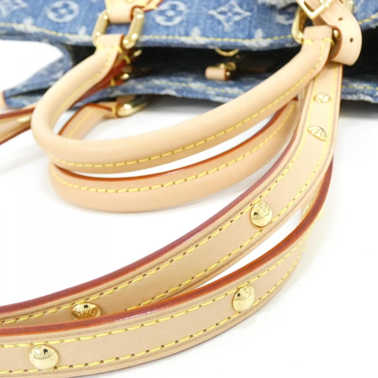 Louis Vuitton Lv Remix (Monogram Denim) on the Go Mm M46871 Bag
