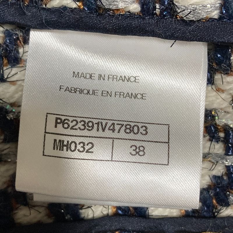 Chanel Chevron Fringe Cropped Tweed Jacket P62391 Size 38 Navy Off-white Ladies