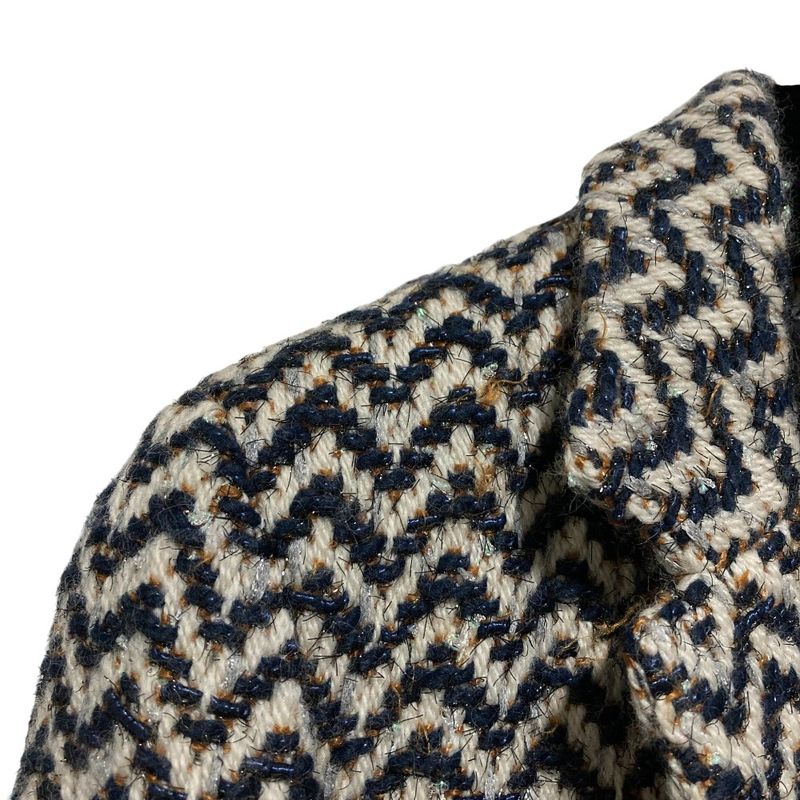 Chanel Chevron Fringe Cropped Tweed Jacket P62391 Size 38 Navy Off-white Ladies